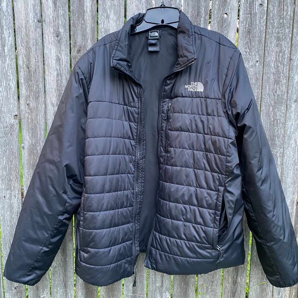 Men’s north face coat size large used